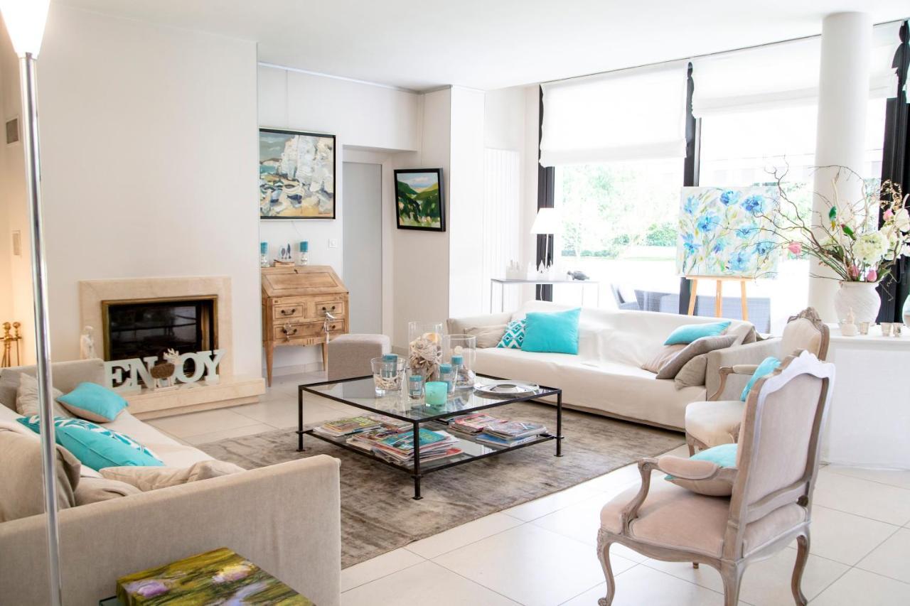 Le Champ Du Renne Bed & Breakfast เลอม็องส์ ภายนอก รูปภาพ